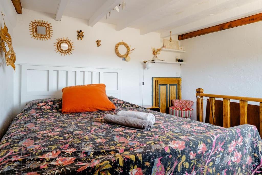 Chambre Atypique Dans Cafe Healthy Saint-Paul-de-Vence Exterior foto
