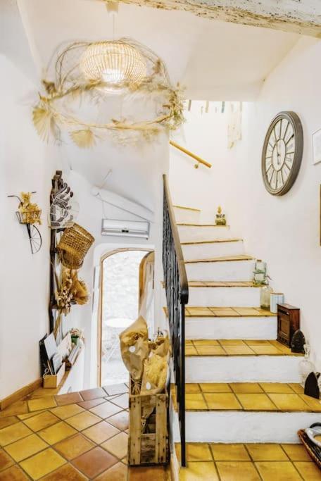 Chambre Atypique Dans Cafe Healthy Saint-Paul-de-Vence Exterior foto