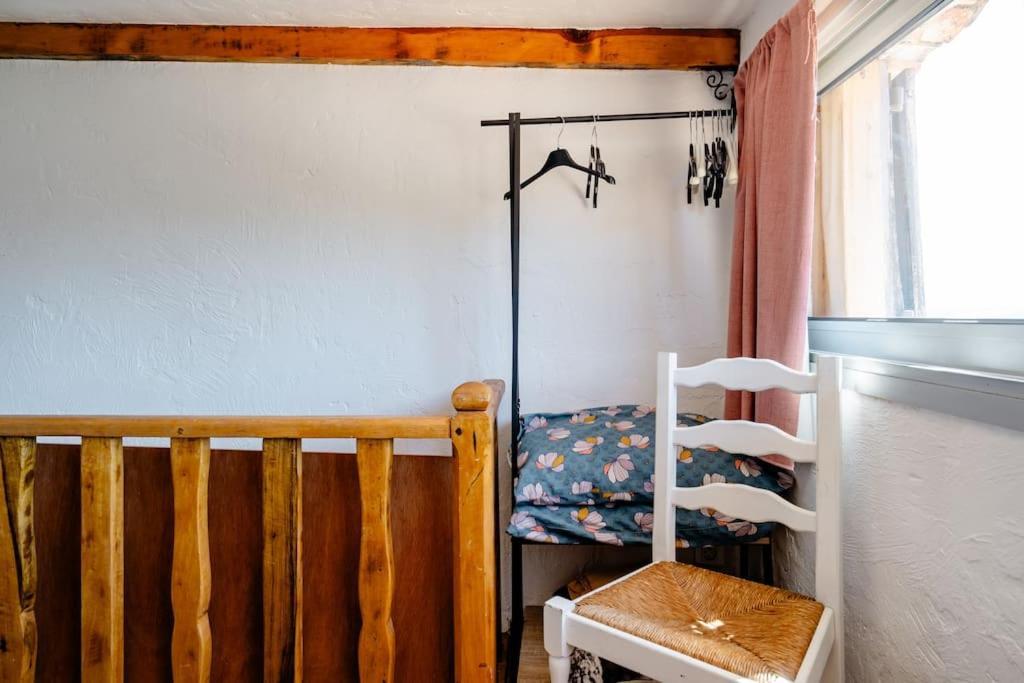 Chambre Atypique Dans Cafe Healthy Saint-Paul-de-Vence Exterior foto